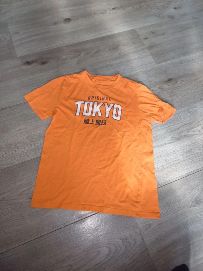 T shirt orange - photo numéro 1