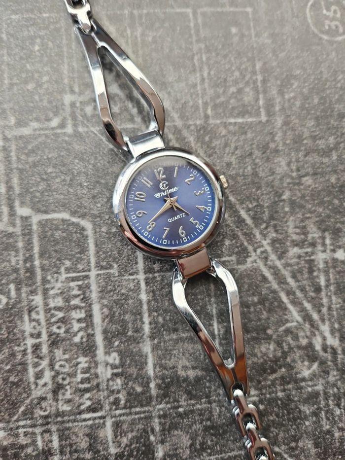 Montre femme - photo numéro 2