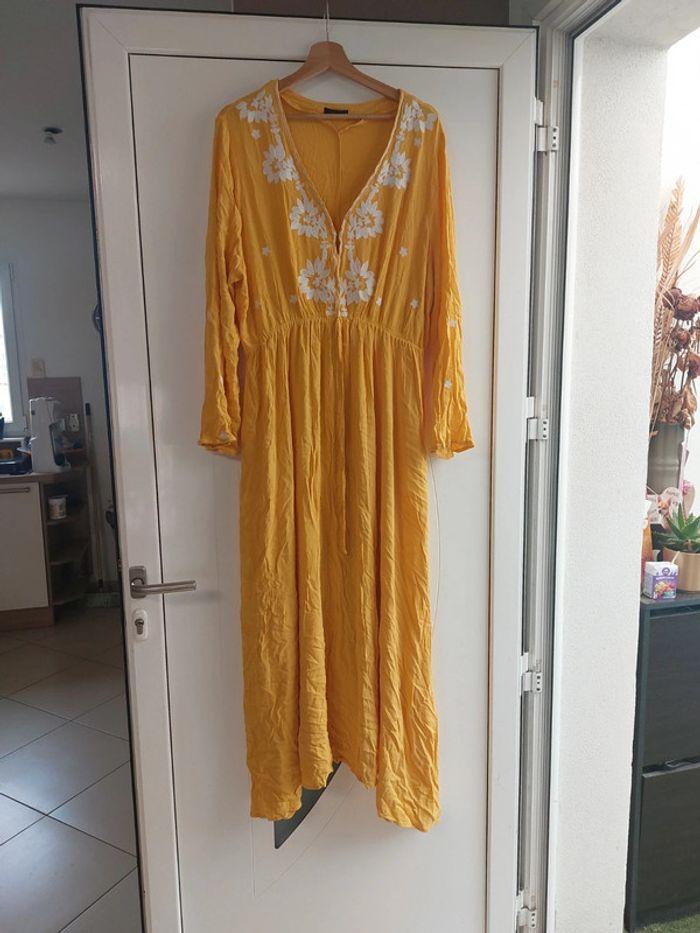 Robe  longue  jaune boheme - photo numéro 1