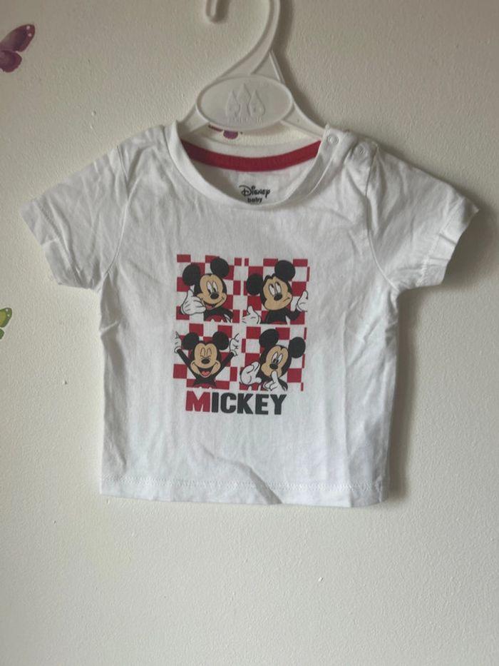 T-shirt Mickey - photo numéro 1