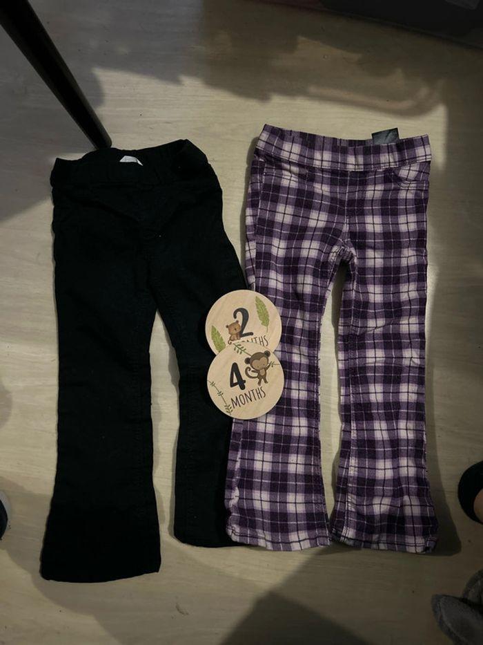 Lot 2 pantalon 2/3 ans - photo numéro 1