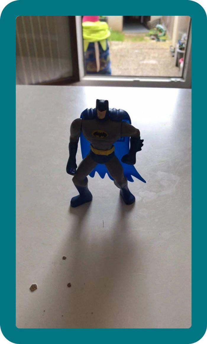 Petite figurine Batman - photo numéro 1