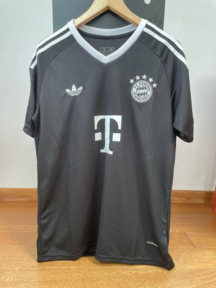 Maillot Bayern Munich saison 2024/2025 - photo numéro 1