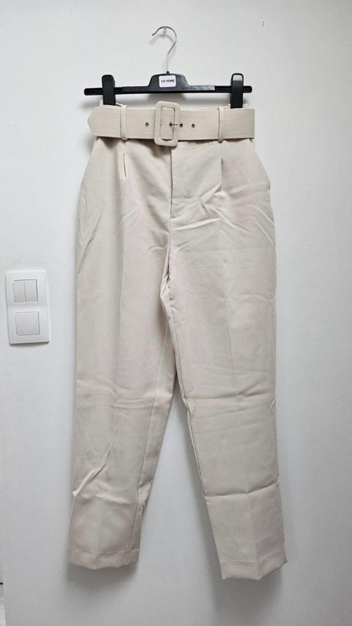 Pantalon tailleur taille haute beige crème Zara - photo numéro 2