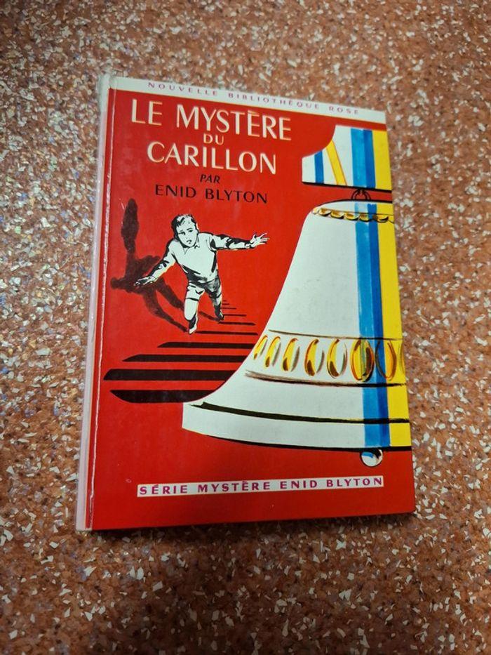 Le mystère du carillon - photo numéro 1