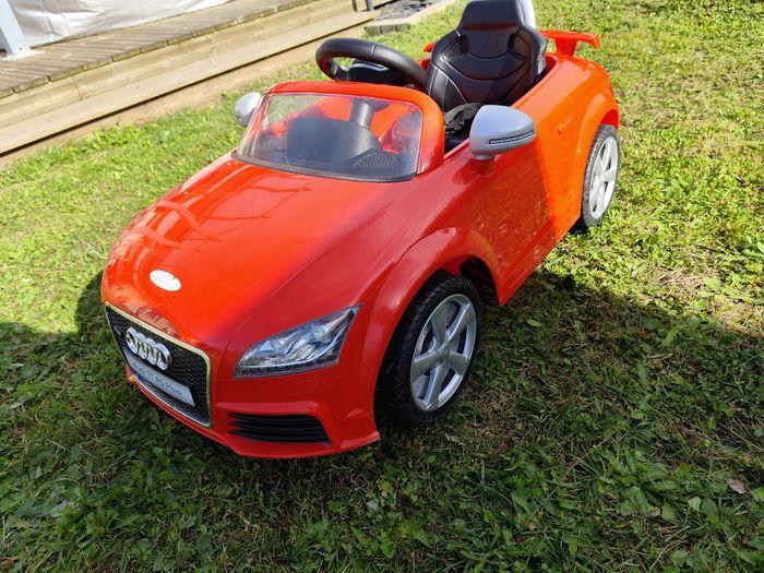 Voiture électrique enfant Audi tt RS plus - photo numéro 6