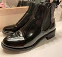 Bottines noires vernies