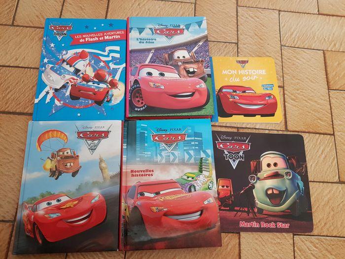 Lot livres cars