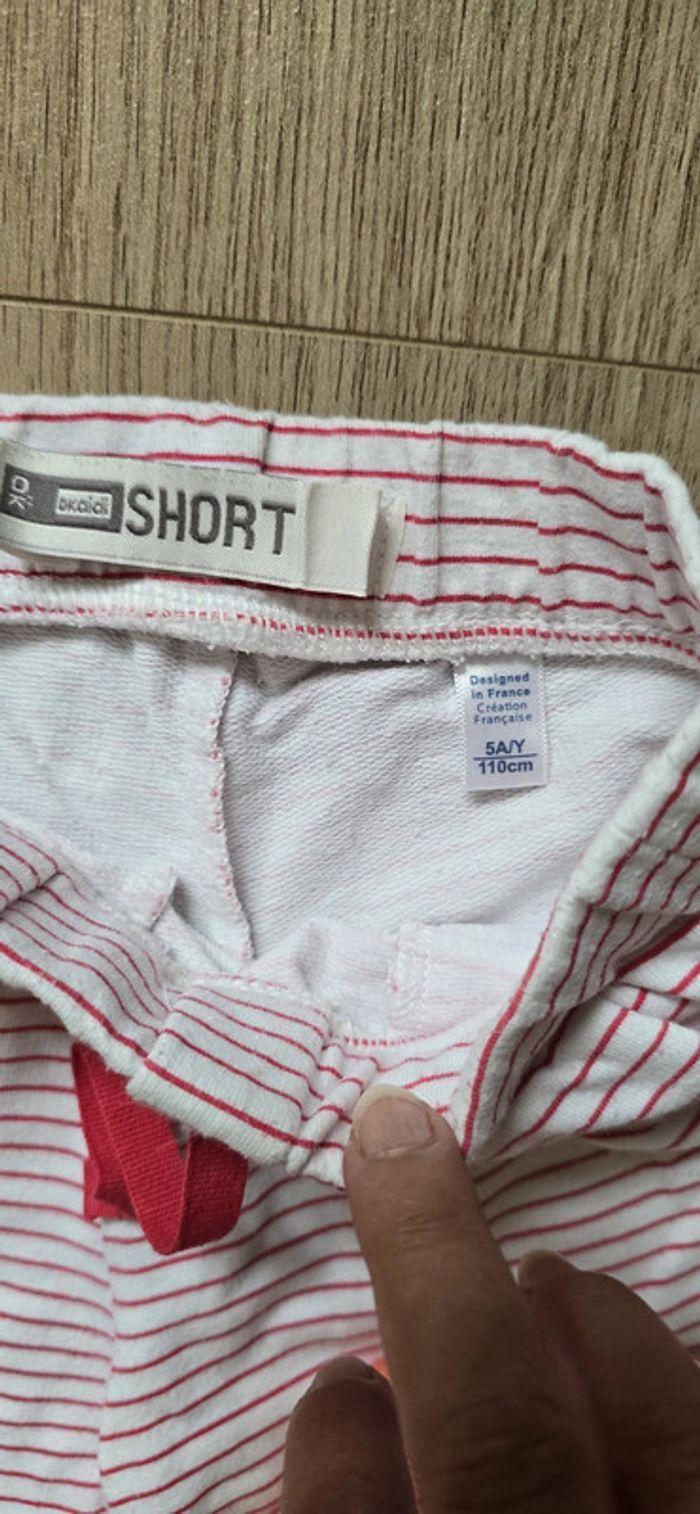 Lot 3 shorts 5ans - photo numéro 2