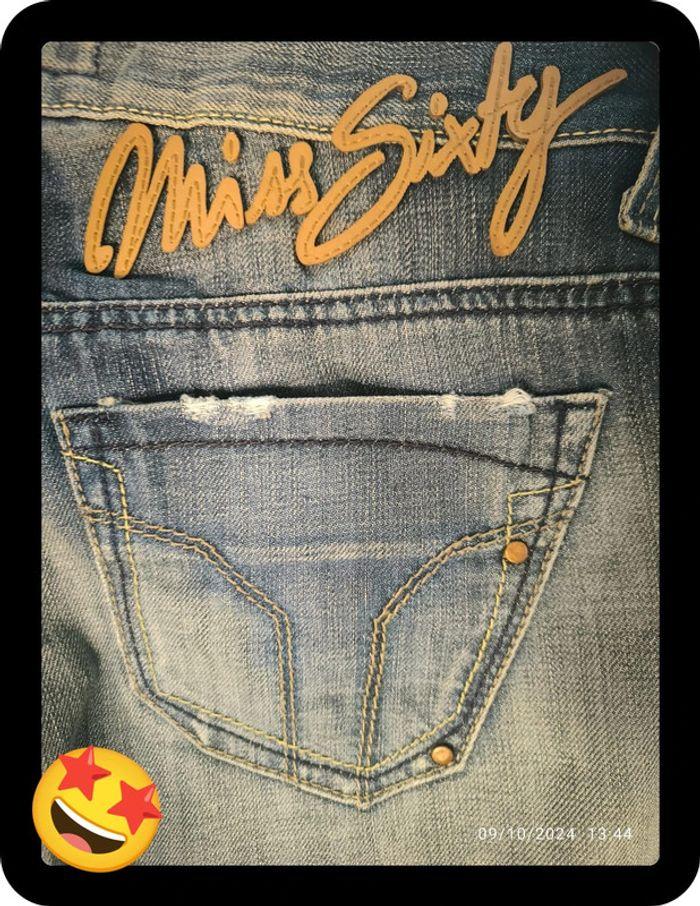 Jeans taille basse coupe boy fit  Miss sixty taille 38 - photo numéro 2