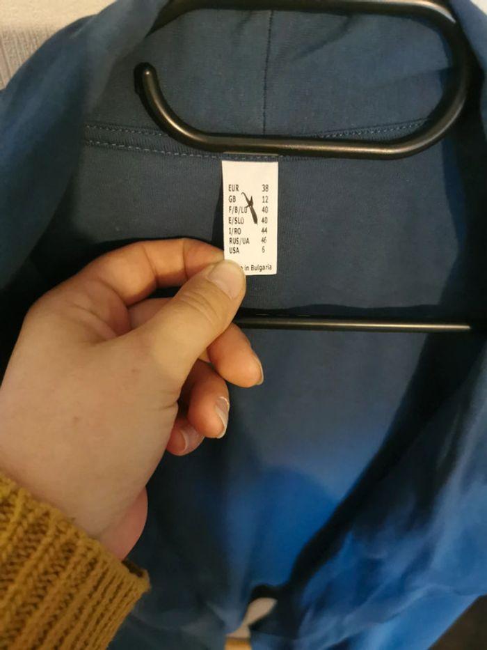 Veste sans boutons taille 38 - photo numéro 2