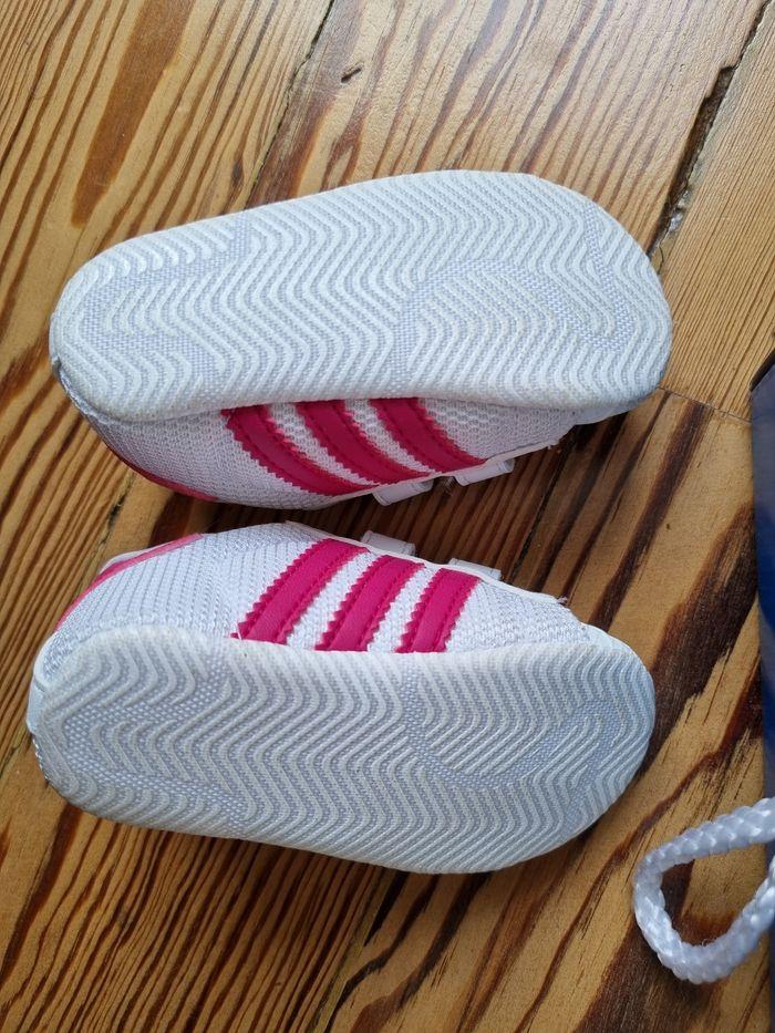 Adidas Superstar bébé taille 17 - photo numéro 4