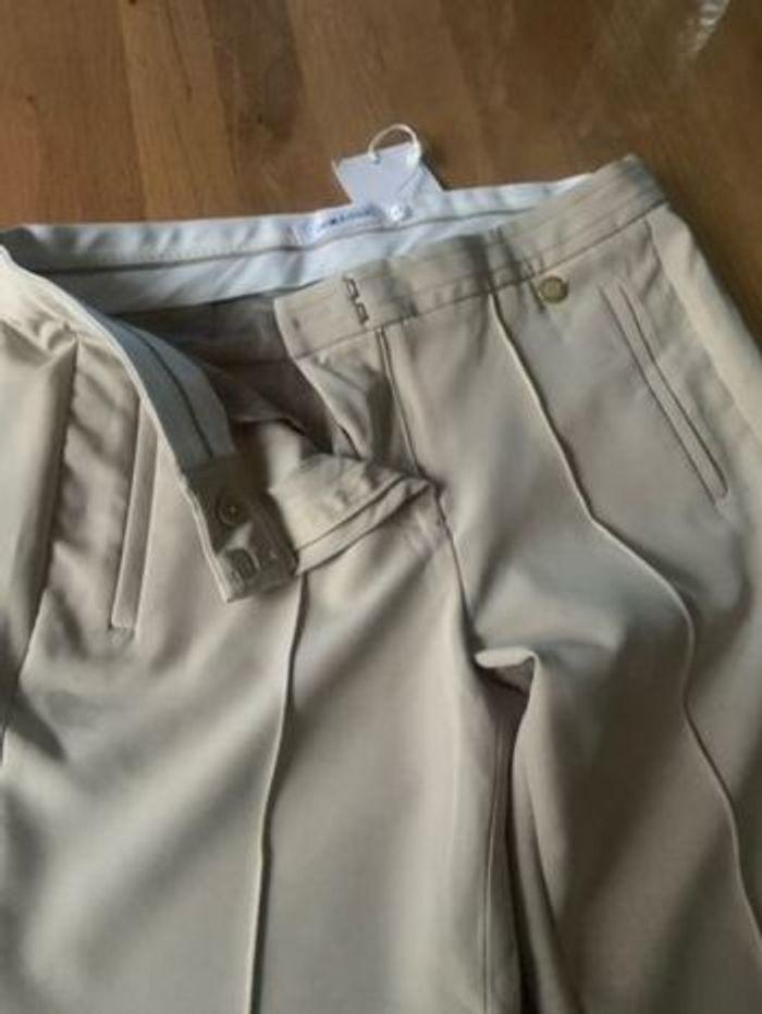 Pantalon tailleur beige - photo numéro 1