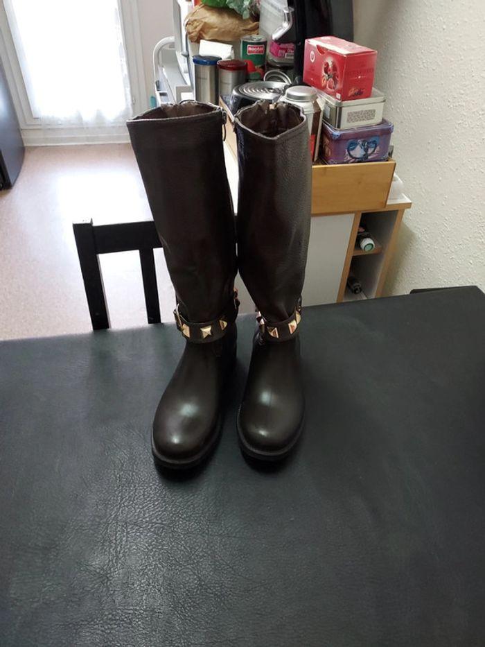 Bottes hautes femme 37 - photo numéro 1