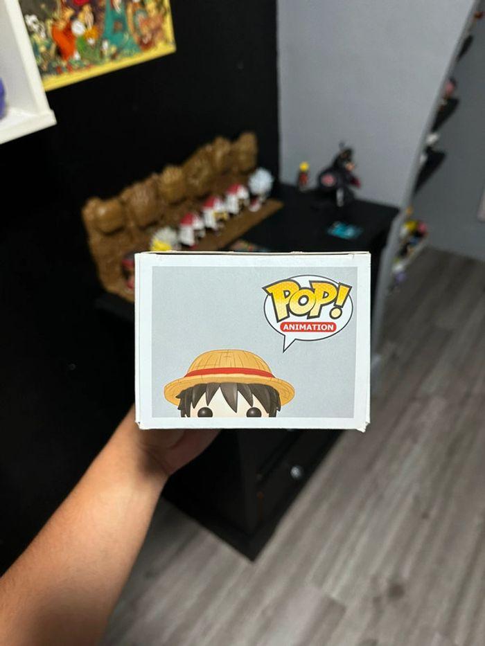 Funko Pop Monkey.D.Luffy 98 OG ( Cheveux brillants ) - One piece - photo numéro 5