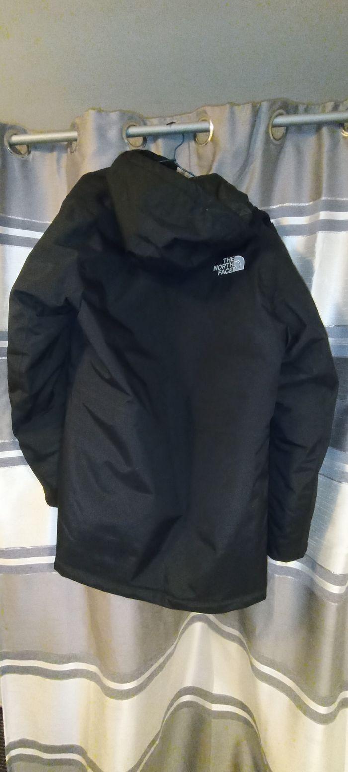 Blouson the North Face quasi neuf taille grand M - photo numéro 2