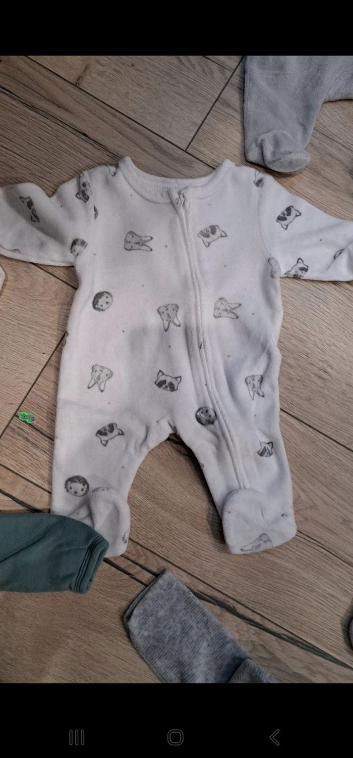 8 pyjamas bébé 1-3 mois - photo numéro 5