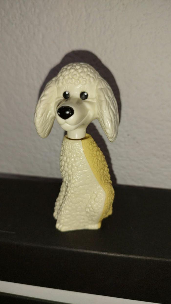 Figurine McDonald’s 2008 Astérix aux Jeux Olympiques caniche figure dog chien