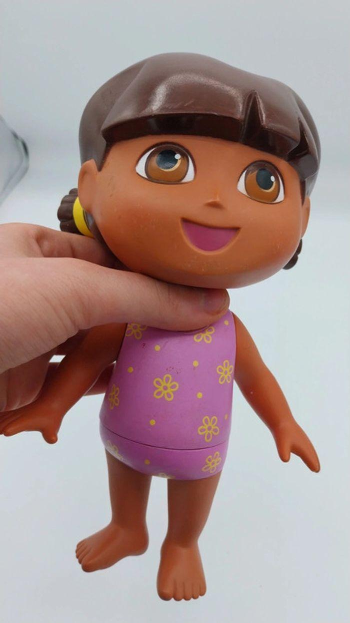 Poupées figurines dora l'exploratrice pour bain ou piscine - photo numéro 12