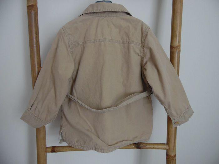 Joli imperméable, taille 2 ans (92 cm). - photo numéro 3