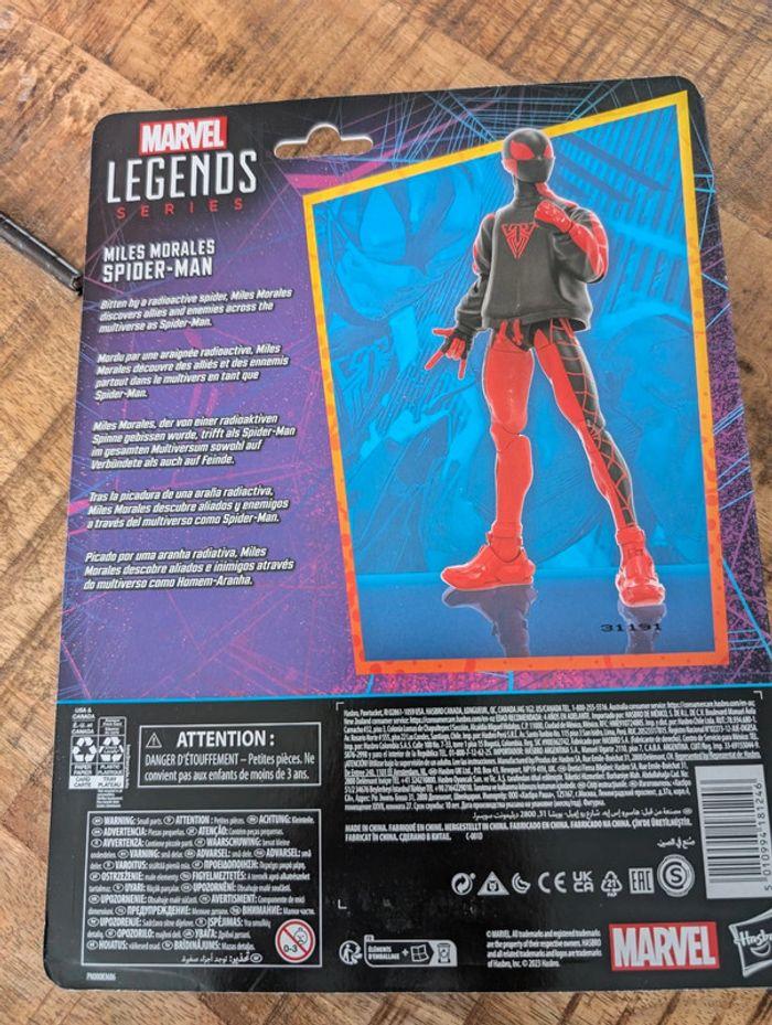 Spider-man Hasbro Marvel Legends Series, Miles Morales neuf scellé - photo numéro 2