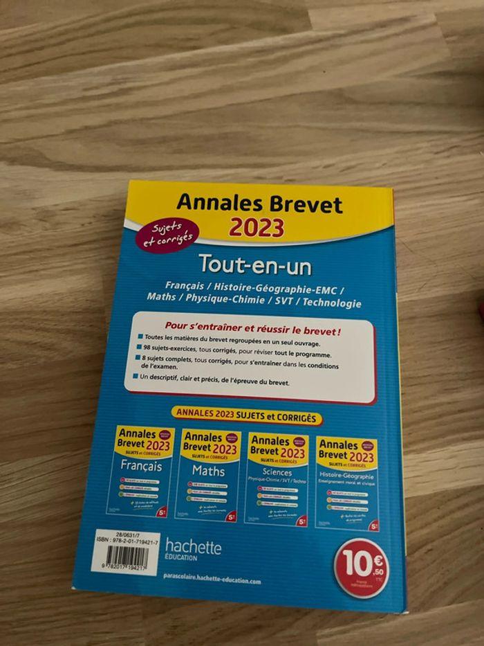 Livre annales brevet - photo numéro 2