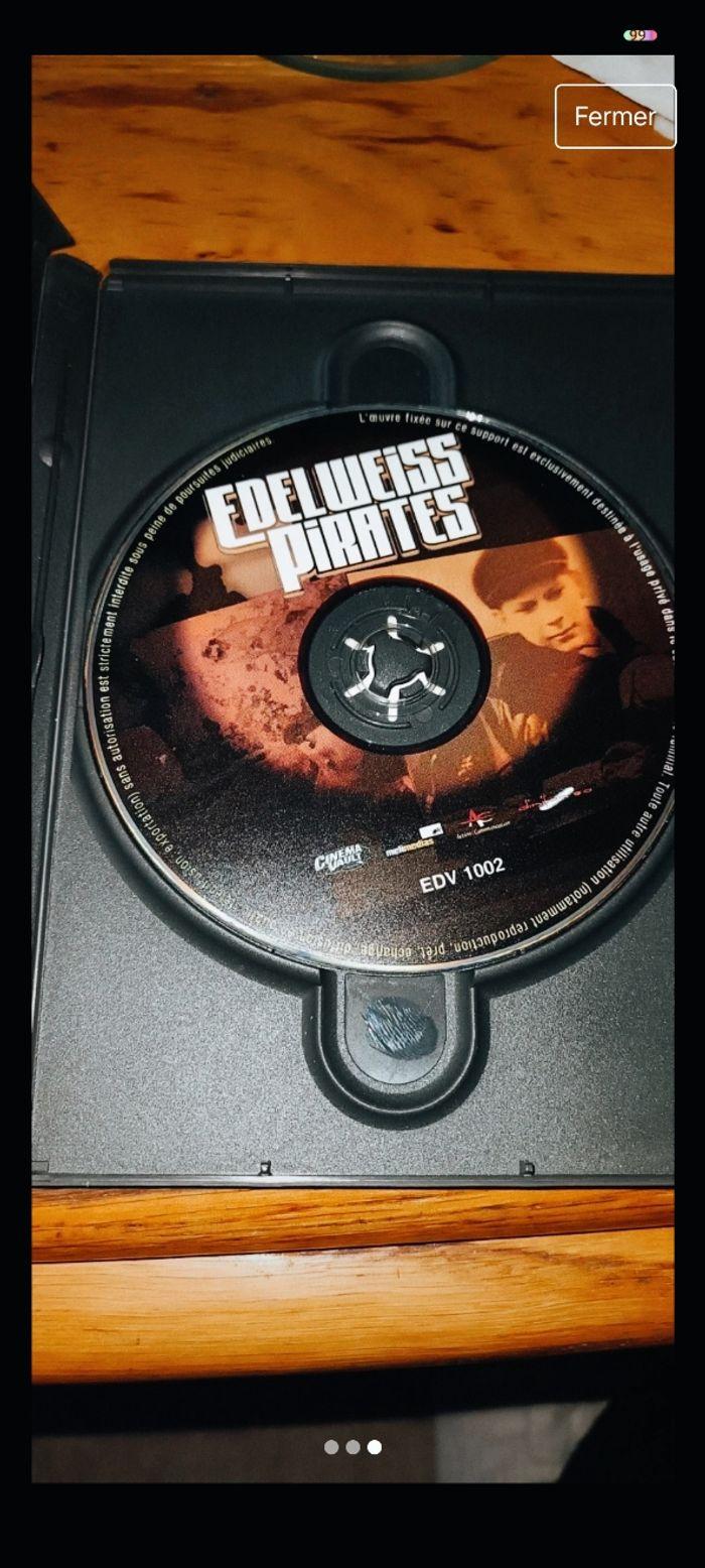 DVD edelweiss pirates - photo numéro 3