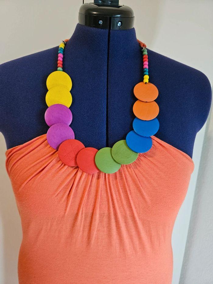 Petite robe dos nu avec collier intégré - photo numéro 4