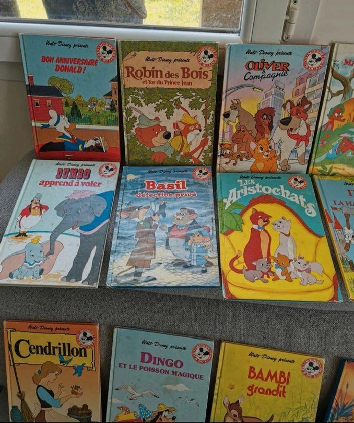 Gros lot n°2 de 25 livres Disney collection club mickey vintage - photo numéro 4