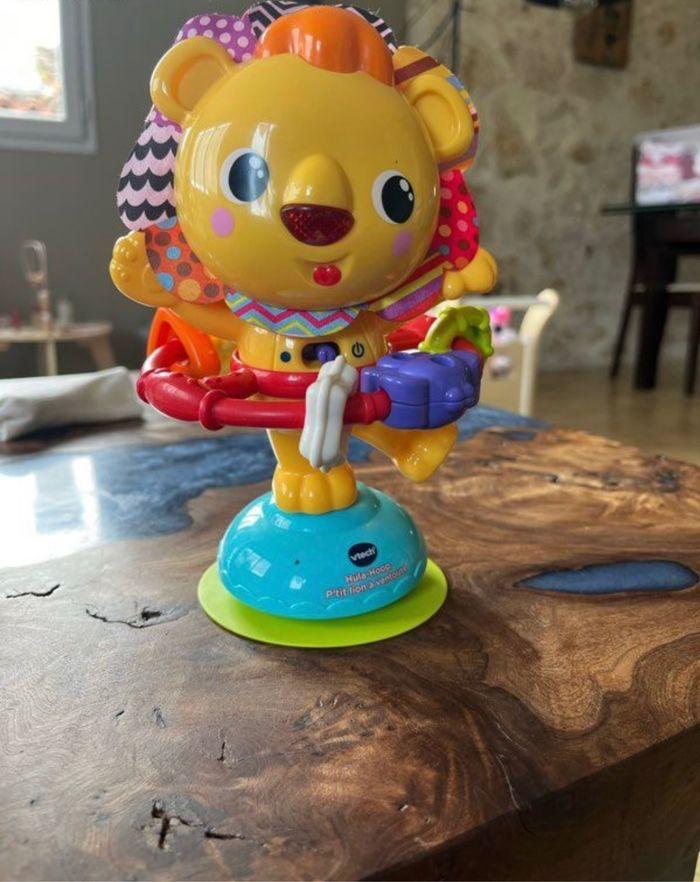 Vtech hula-Hoop, petit lion ventouse - photo numéro 1