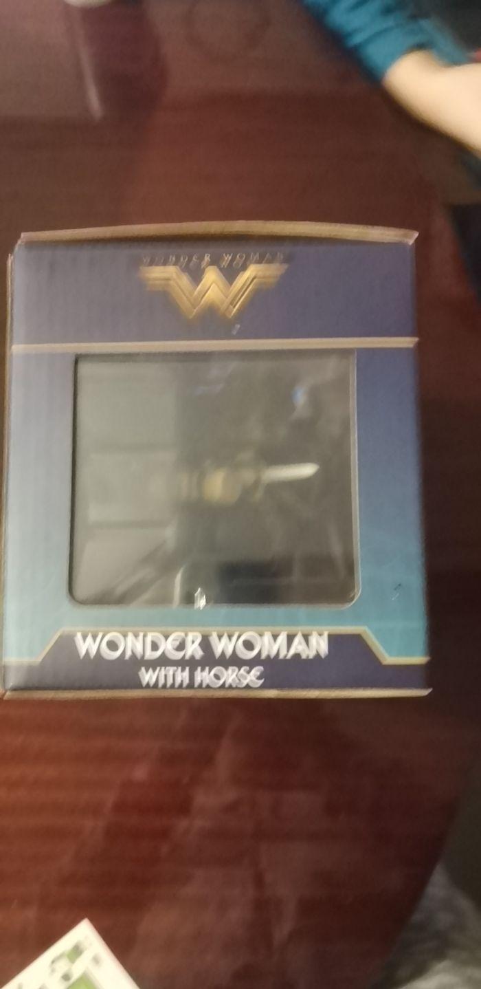 Figurine wonder woman - photo numéro 4