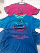 Lot 3 tee shirts Xs