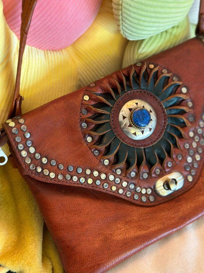 Sac en cuir artisanal bandoulière style bohème “hippie” - photo numéro 2