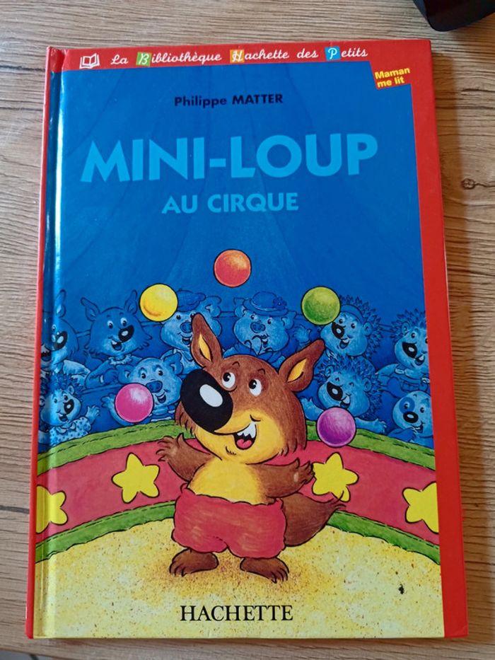 Mini loup au cirque - photo numéro 1