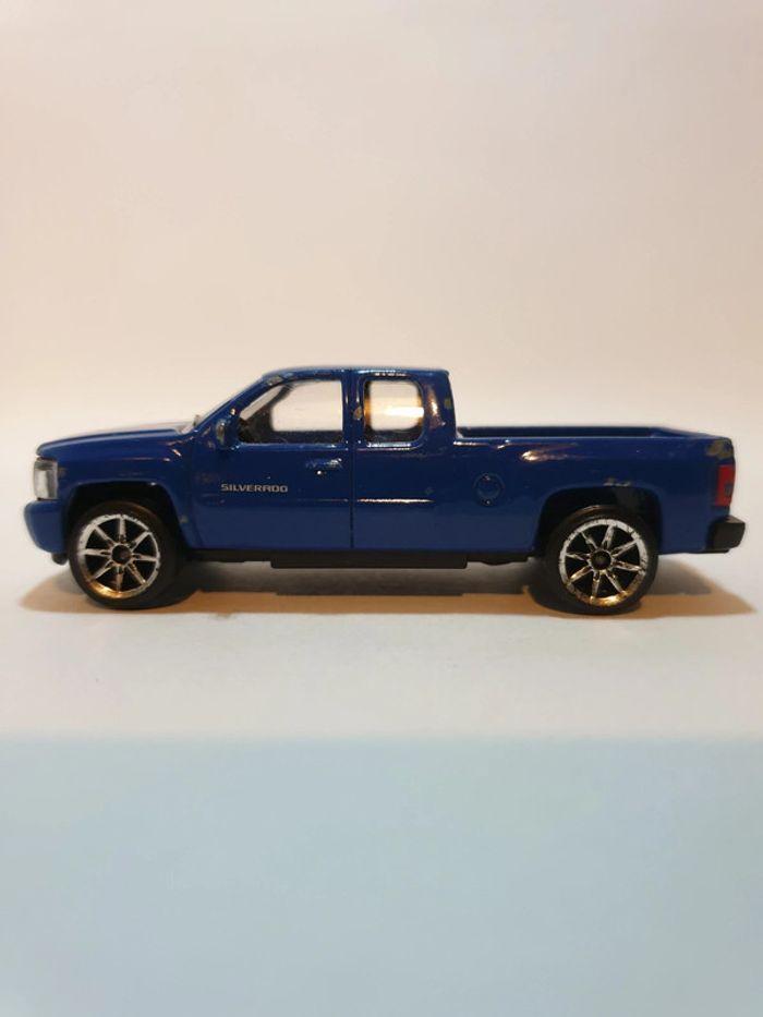 Majorette 217E Chevrolet Silverado Bleu - 1/71 - photo numéro 10