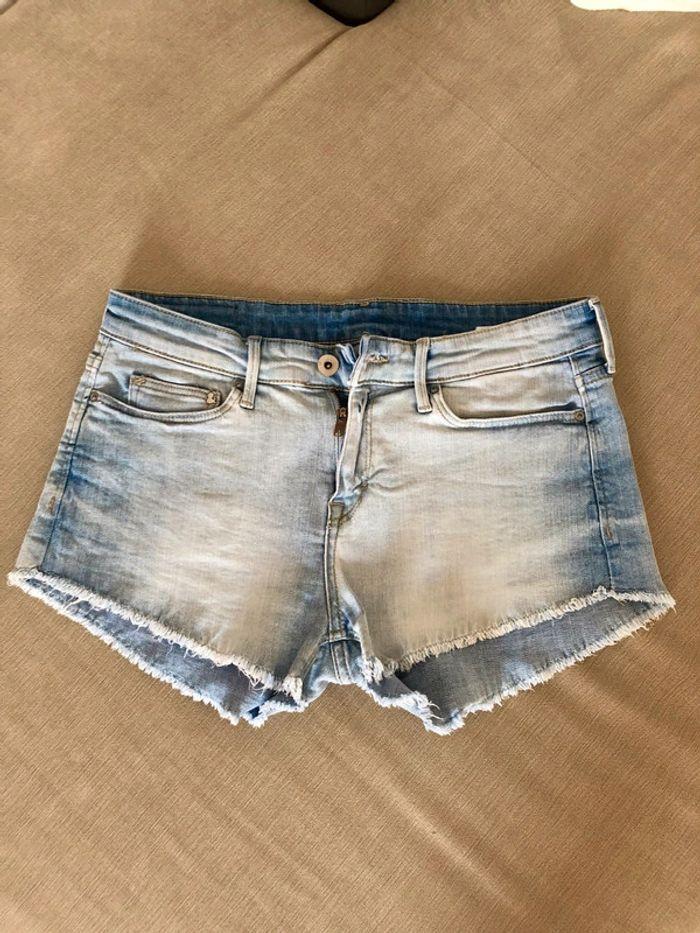 Short en jean 36 - photo numéro 1