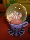 Snowglobe Alice au pays des merveilles Disney Chat Cheshire