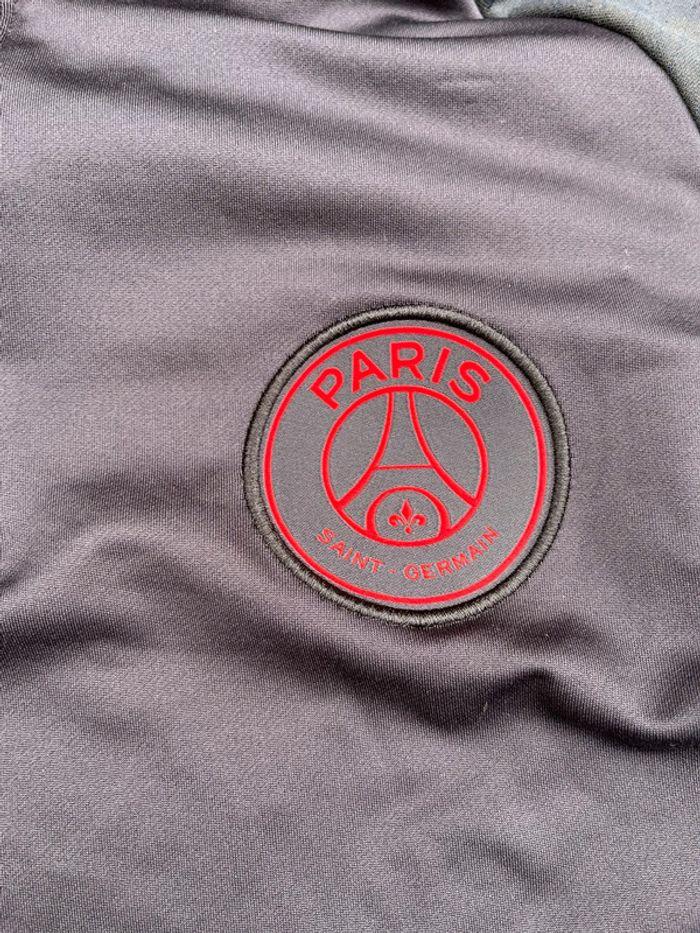 Sweat PSG - photo numéro 3