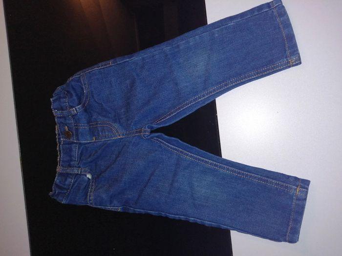 Jeans c&a taille 86