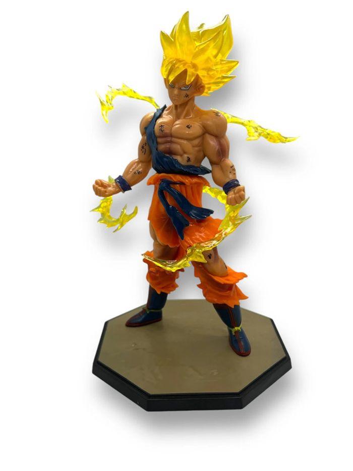 Figurine Goku Super Saiyan – Dragon Ball Z - photo numéro 1