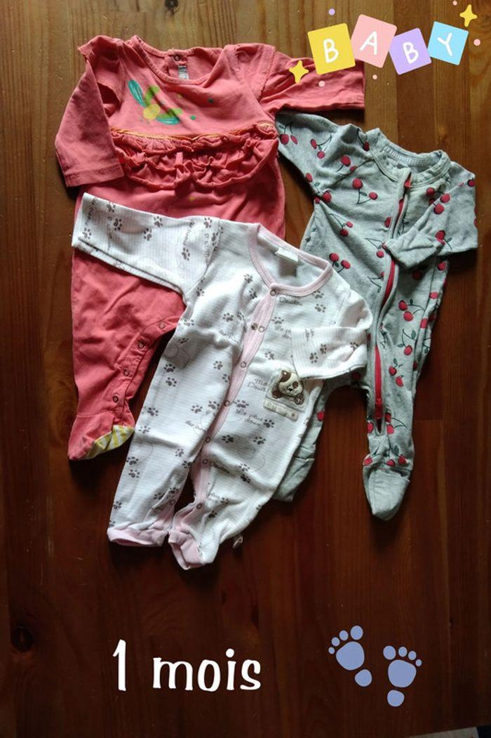 lot de 3  pyjamas léger - 1 mois - 53cm - photo numéro 1