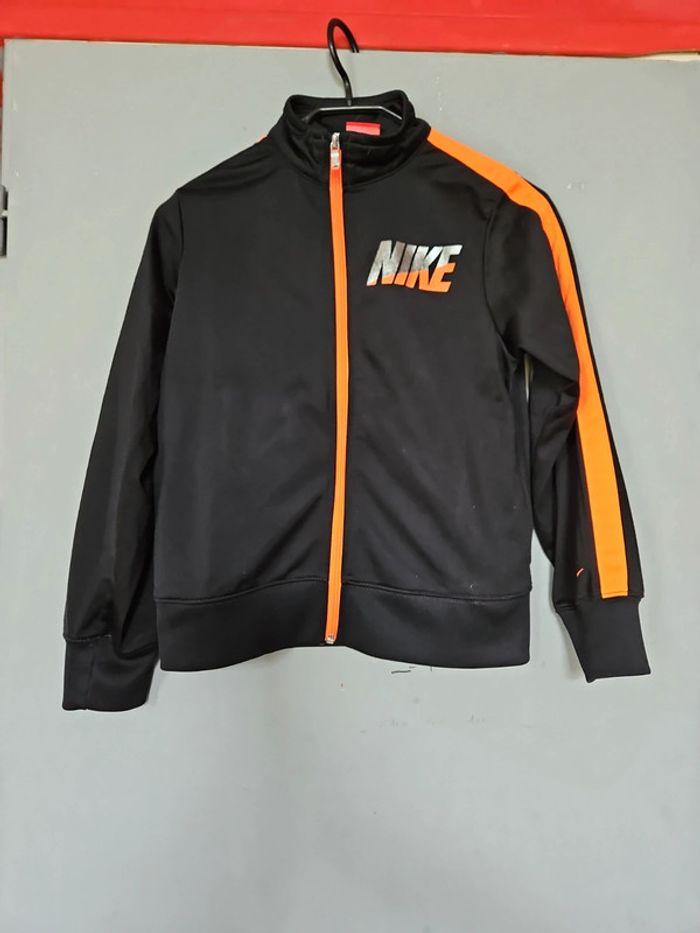 Veste Nike - photo numéro 1