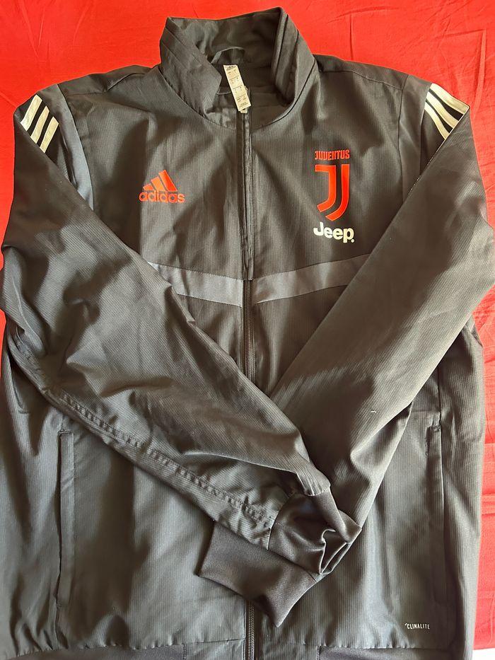 Veste de la Juventus - photo numéro 1