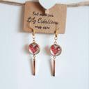 Boucles d'oreilles dorées et cabochons en verre coeurs rouges LC221