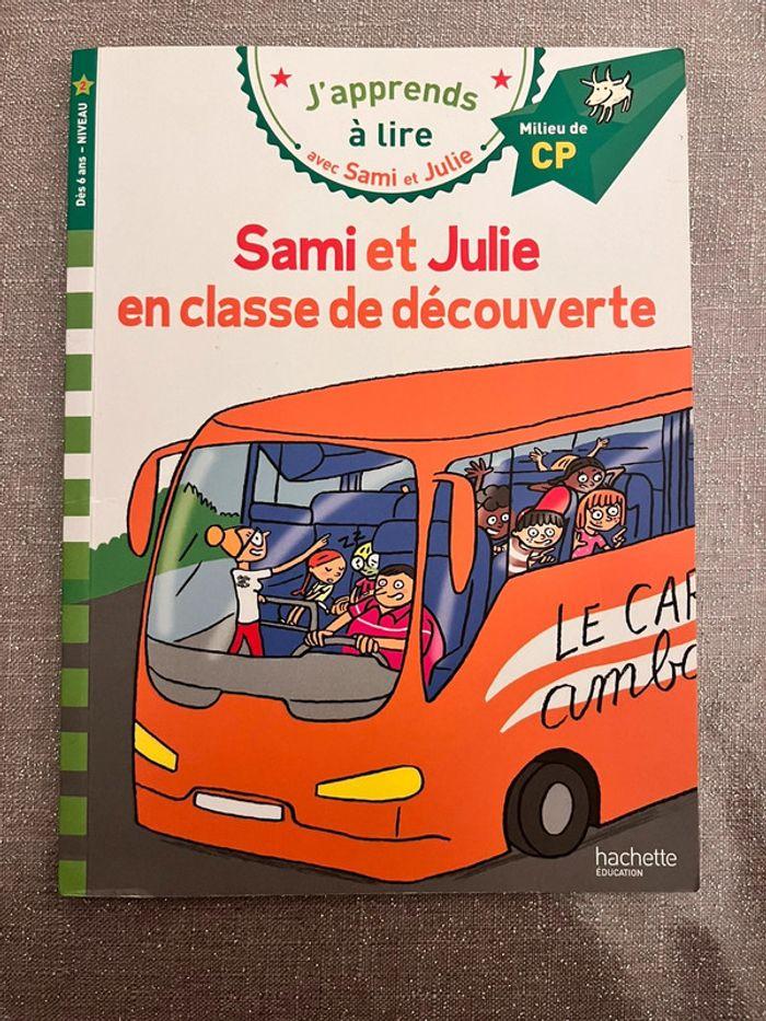 Livre souple : Sami et Julie en classe de découverte - photo numéro 1