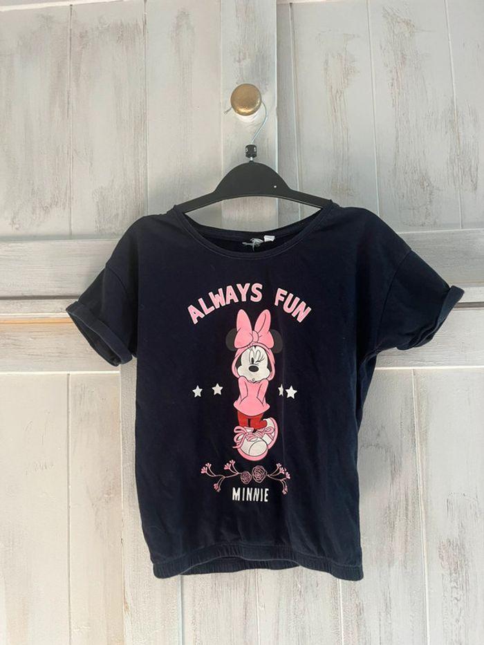 T-shirt Minnie 6 ans - photo numéro 1