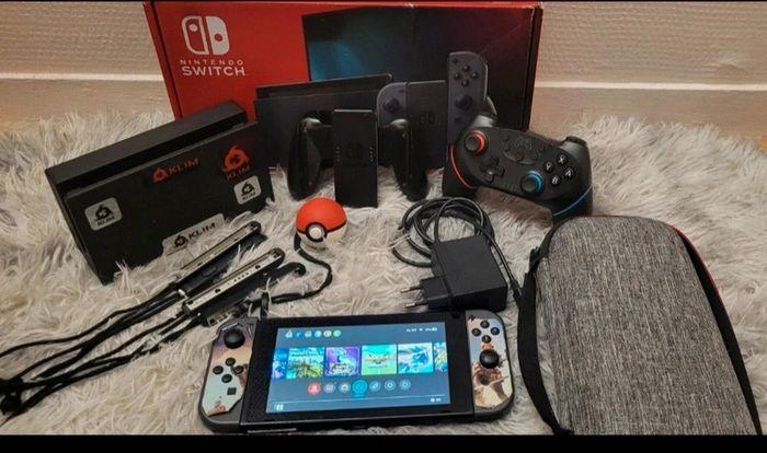 Lot Nintendo Switch - photo numéro 1