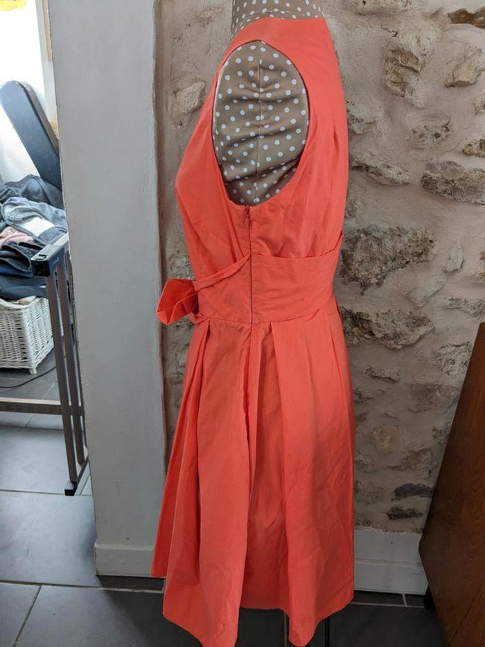 Jolie robe tara jarmon couleur corail taille 38 mademoiselle tara - photo numéro 3