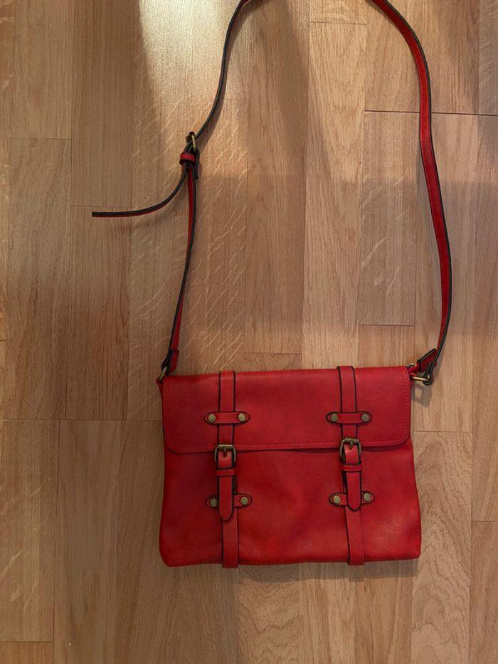 Sac en bandoulière rouge - photo numéro 3