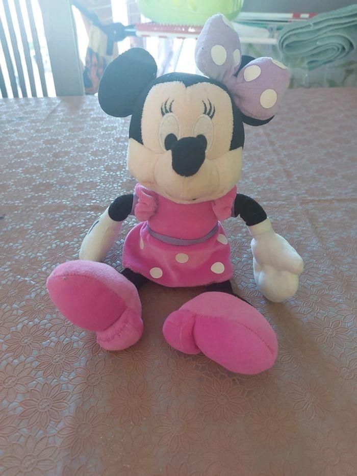 Minnie peluche Disney - photo numéro 1